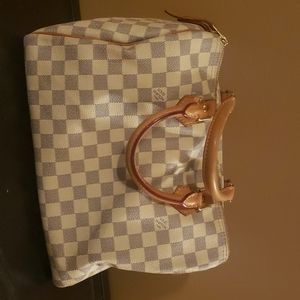 Louis Vuitton Speedy 25